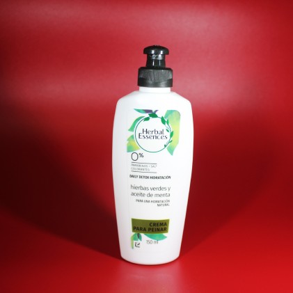 CREMA HERBAL ESSENCES HIERBAS VERDES Y ACEITE DE MENTA 150ML